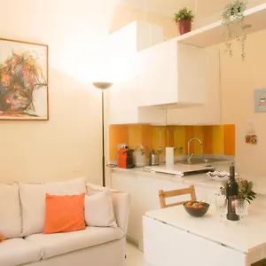 Bnbutler - Farini - Beautiful One Bedroom - Apartment Milan